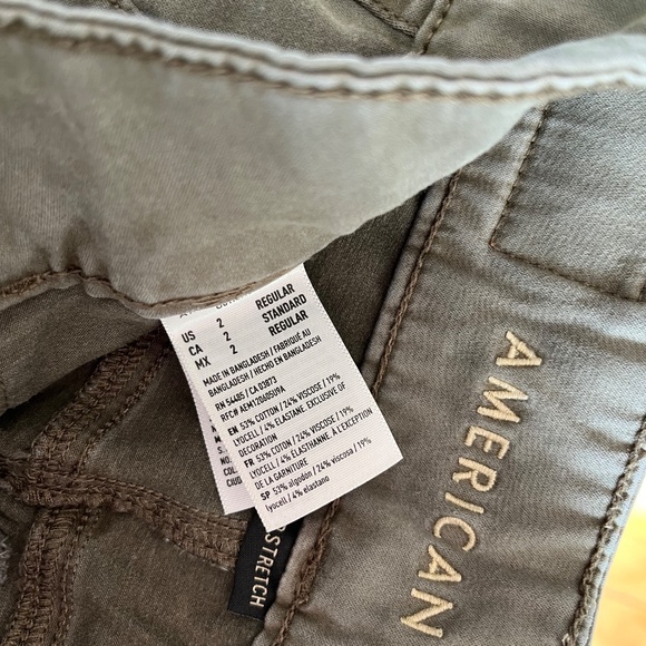 American Eagle cargo pants size 2 regular length - Picture 5 of 5